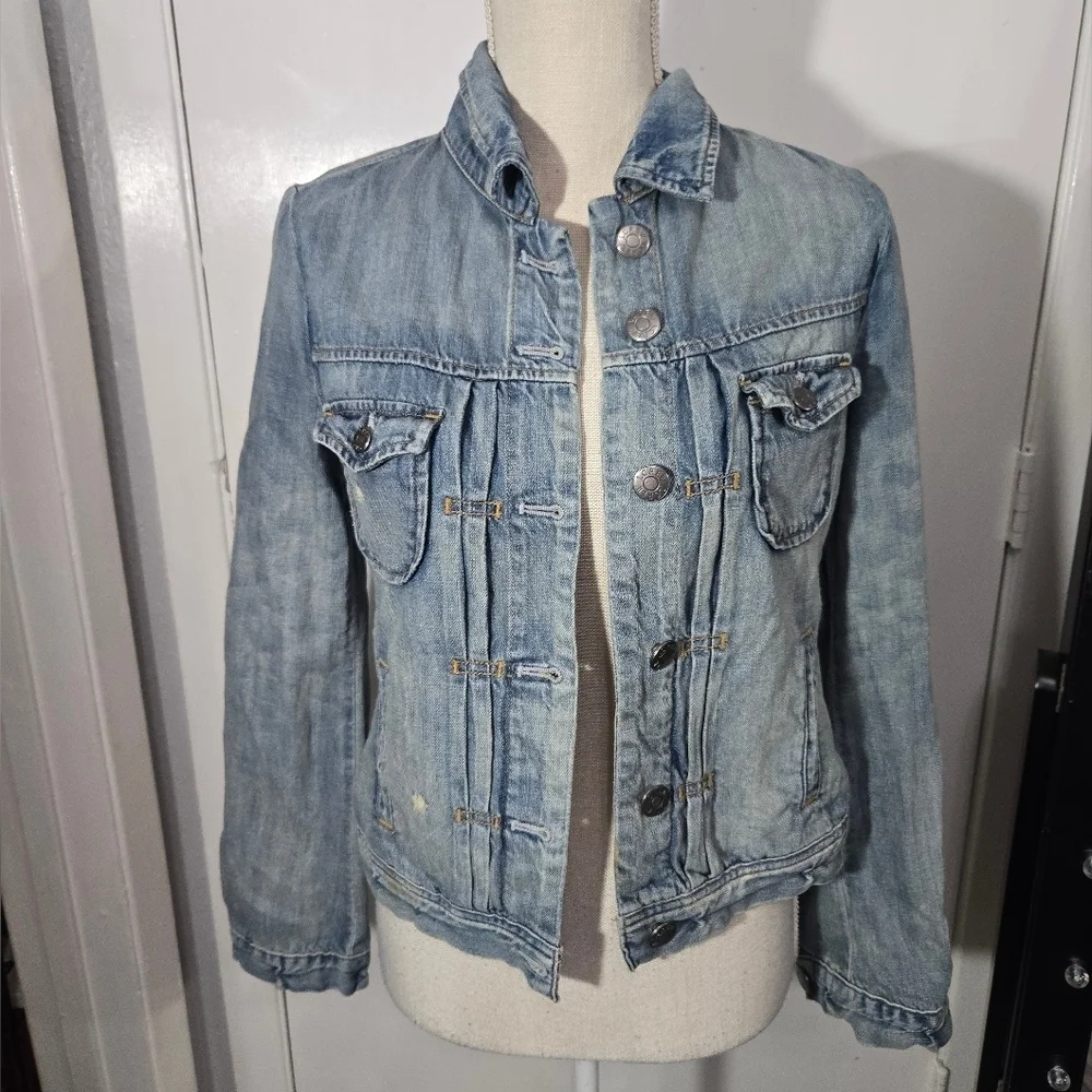 J. Crew Womens Classic Jean Jacket Sz XS Cotton Distressed Denim Blue 21769 - Picture 2 of 10